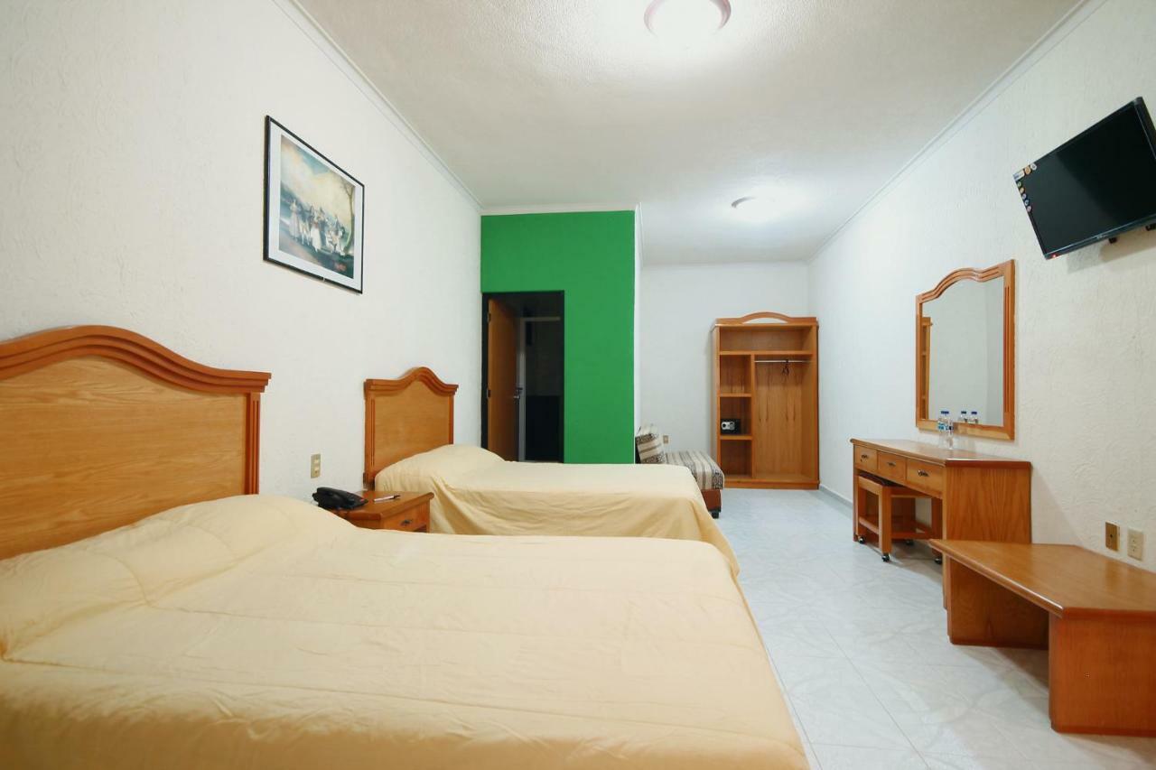Hotel El Conquistador Monarca. Zitácuaro 외부 사진