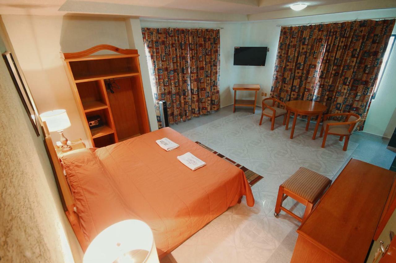 Hotel El Conquistador Monarca. Zitácuaro 외부 사진