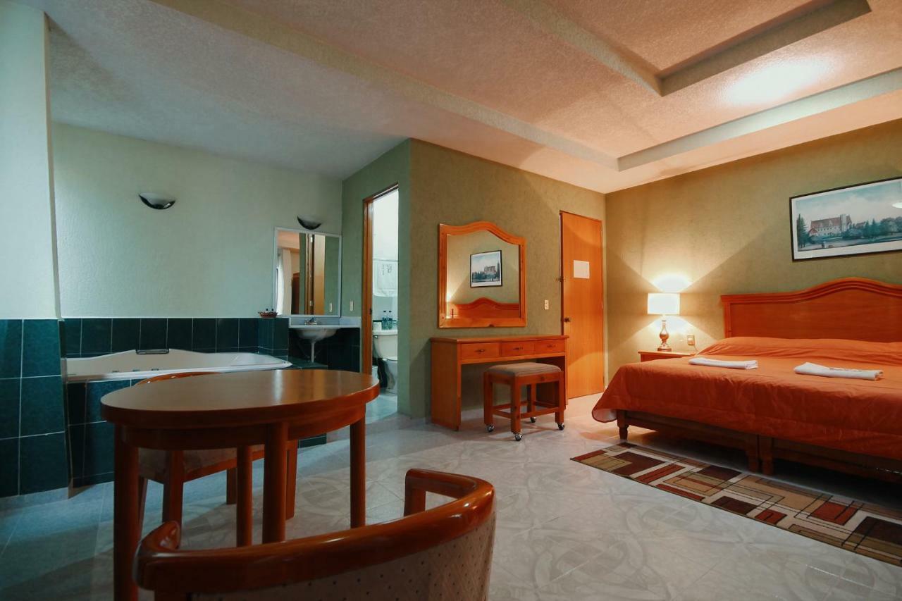 Hotel El Conquistador Monarca. Zitácuaro 외부 사진